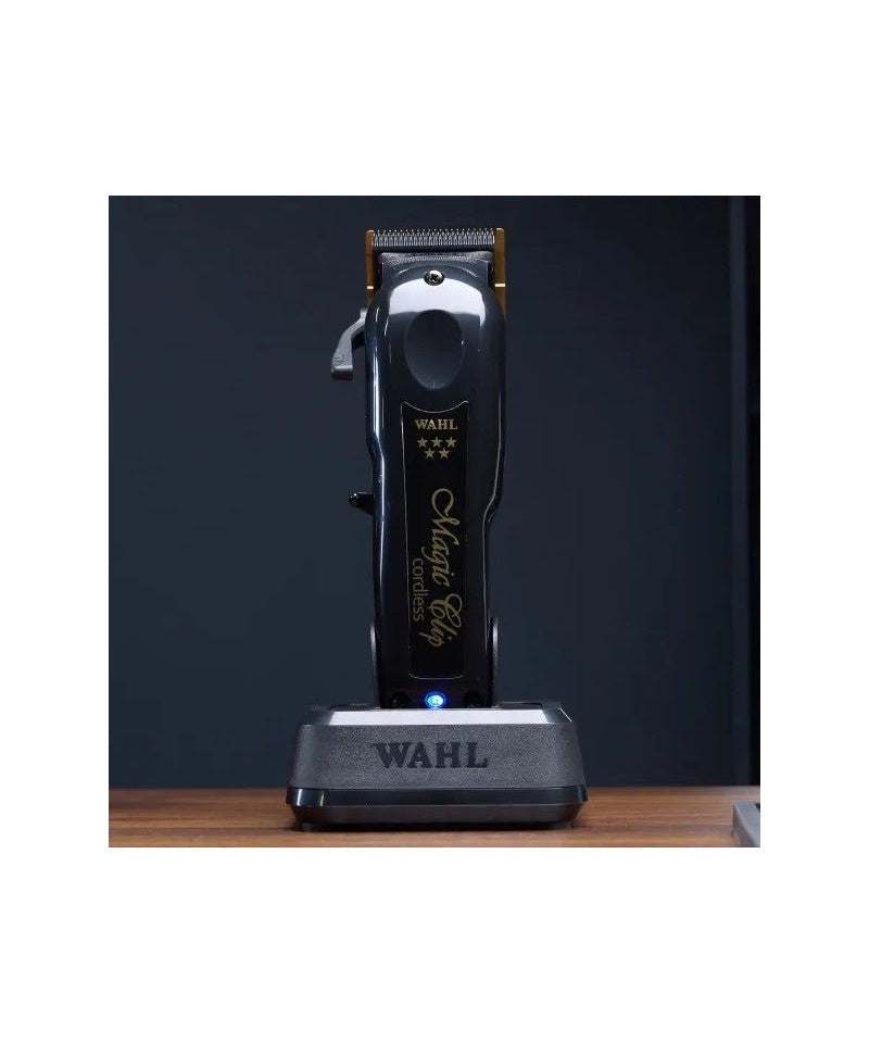 BASE DE CARGA DE 4 ACOPLES - WAHL - Bravo Spain